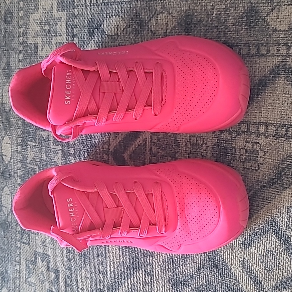 Skechers Air Cooled Memory Foam - image 4